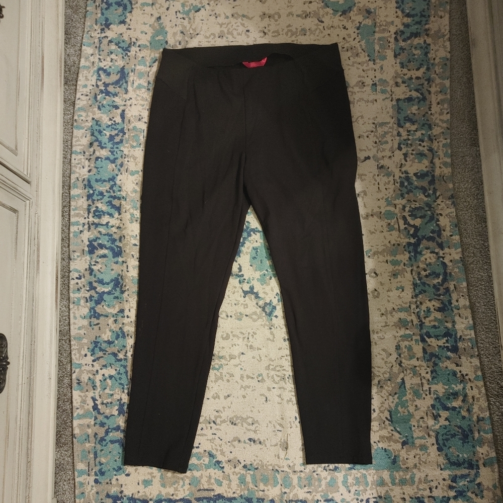 ** Pick 5 for $20**Jennifer Lopez Stretch Dress Pants